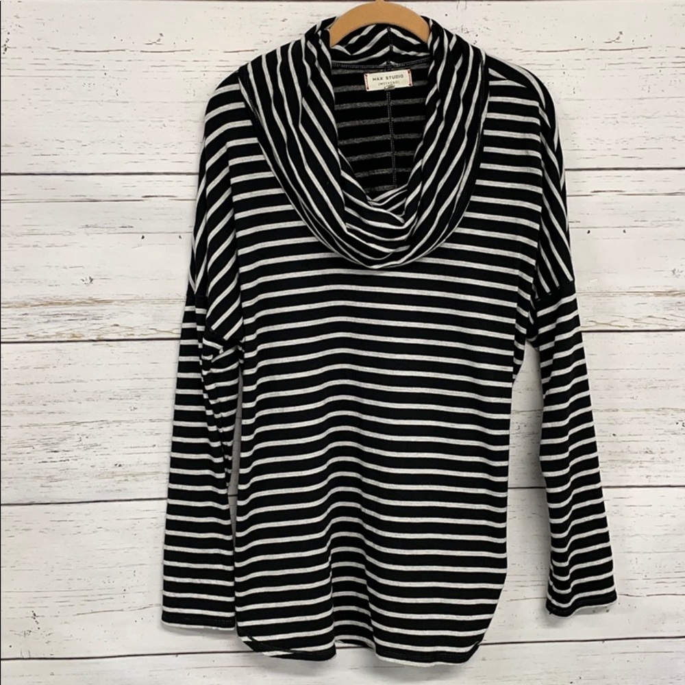 💎 Max Studio Weekend Top